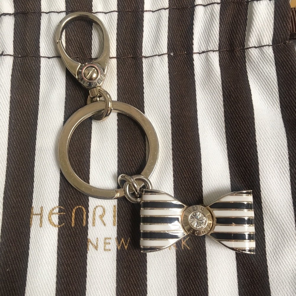Henri Bendel Bow Bag Fob/ Keychain - Picture 2 of 8